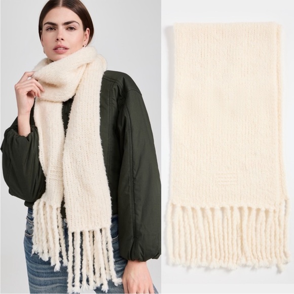 GUEST IN RESIDENCE Giant Cloud Scarf in Cream Merino Wool - Picture 1 of 14
